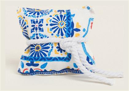 Μπομπονιέρα Βάπτισης με Μαξιλαράκι από 'Υφασμα