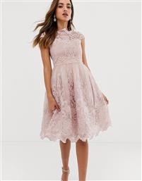 Chi Chi London premium lace midi prom dress with bardot neck in mink-Pink από το Asos