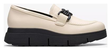 Clarks Δερμάτινα Γυναικεία Loafers σε Μπεζ Χρώμα από το Modivo